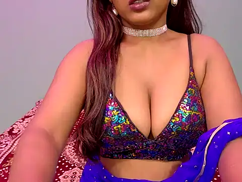 nylaahh-12 online show from 10.16.25