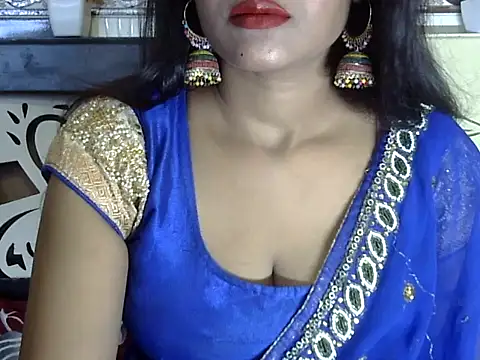 Snapshot of hotee_bhabi chatting on 09.11.25 hotee bhabi online show from 09.11.25