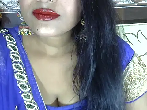 Snapshot of hotee_bhabi chatting on 10.05.25 hotee bhabi online show from 10.05.25