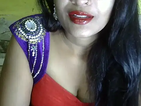 Snapshot of hotee_bhabi chatting on 11.03.25 hotee bhabi online show from 11.03.25