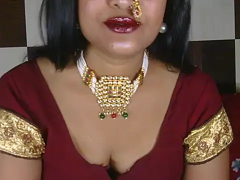 Snapshot of hotee_bhabi chatting on 04.18.26 hotee bhabi online show from 04.18.26