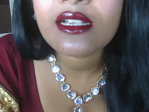 Snapshot of hotee_bhabi chatting on 05.04.26 hotee bhabi online show from 05.04.26