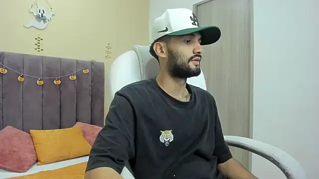 Ryan Jackson  online show from 10.13.25