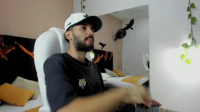 Ryan Jackson  online show from 10.16.25