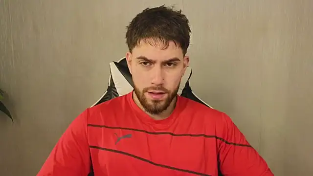 Snapshot of Ades_Lowe chatting on 11.05.25 Ades Lowe online show from 11.05.25