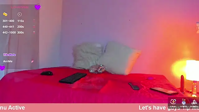 Zoe White  online show from 09.09.25