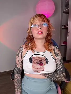 YunoRose  online show from 10.11.25