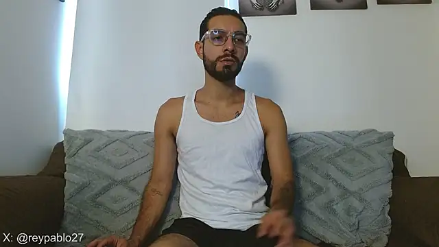 ReyPablo1 online show from 11.27.25