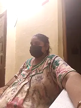 Villageanuty online show from 09.29.25