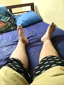 Villageanuty online show from 10.21.25