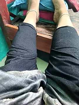 Villageanuty online show from 04.10.26