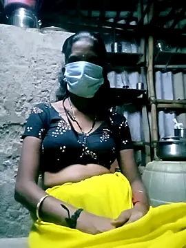 Tamilauntyhot online show from 10.15.25