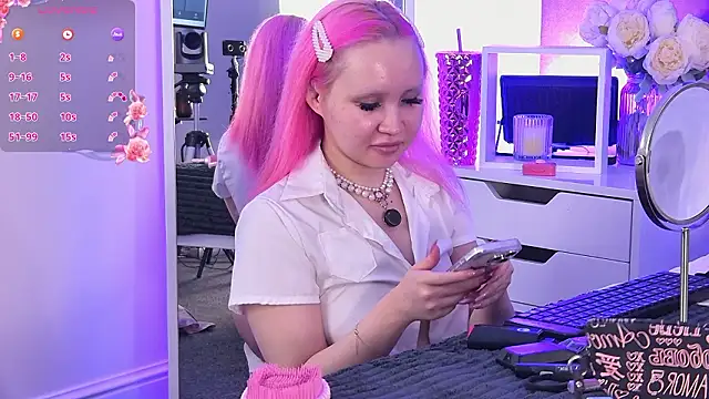 Snapshot of AsiaVegas chatting on 03.01.26 AsiaVegas online show from 03.01.26