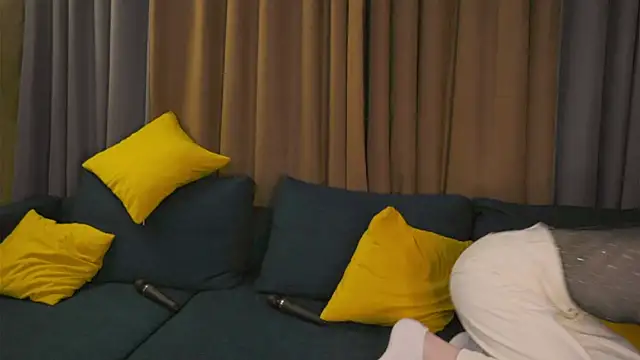 Snapshot of ChristyMarshall chatting on 11.07.25 ChristyMarshall online show from 11.07.25