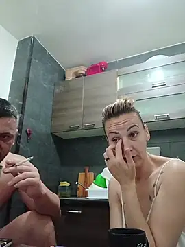 Snapshot of Aly-john1985 chatting on 10.04.25 Aly-john1985 online show from 10.04.25