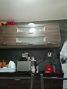 Snapshot of Aly-john1985 chatting on 11.02.25 Aly-john1985 online show from 11.02.25