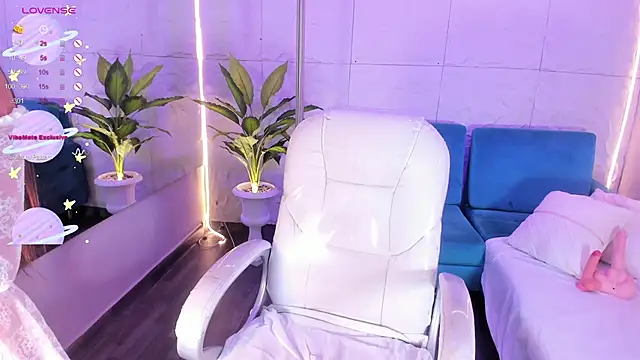 AlissonHarperr online show from 10.22.25