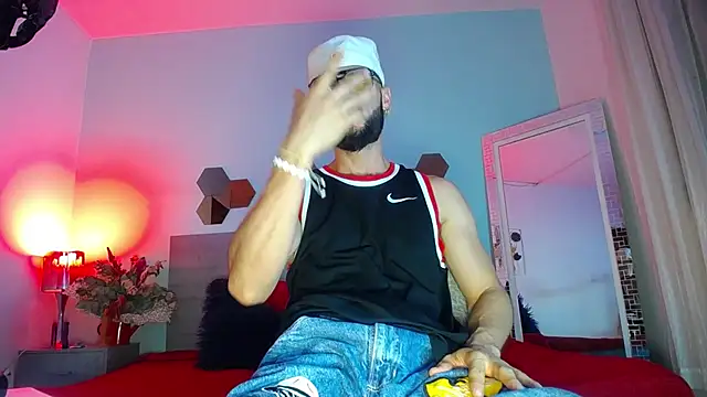 Juan Castellanos7 online show from 09.23.25
