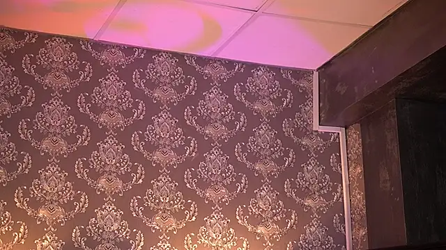 AlmaVelia online show from 11.29.25