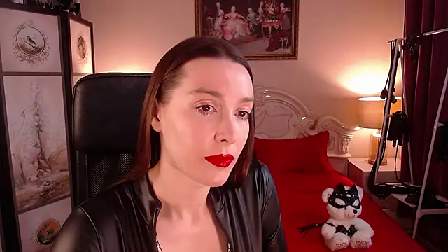 SofiaBimboss online show from 12.17.25