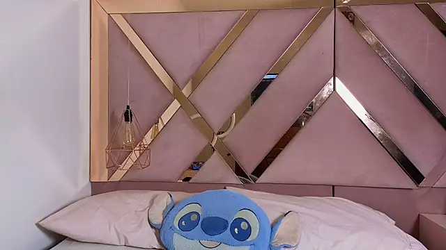 Sthephany grand online show from 10.03.25