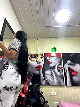 Snapshot of miaa_scott7 chatting on 10.09.25 miaa scott7 online show from 10.09.25