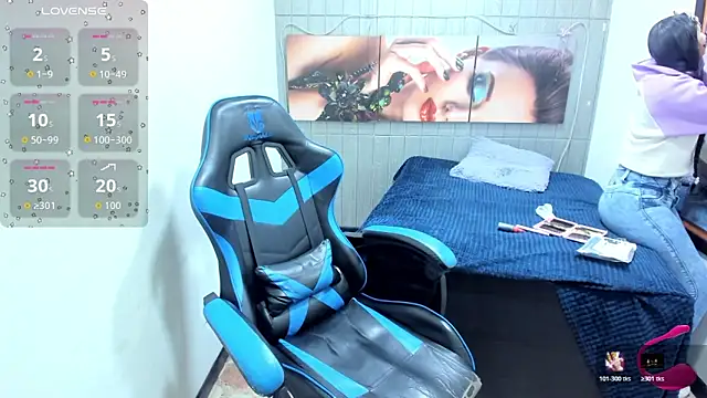 Snapshot of miaa_scott7 chatting on 10.18.25 miaa scott7 online show from 10.18.25