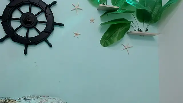 eladyrous98 online show from 10.13.25