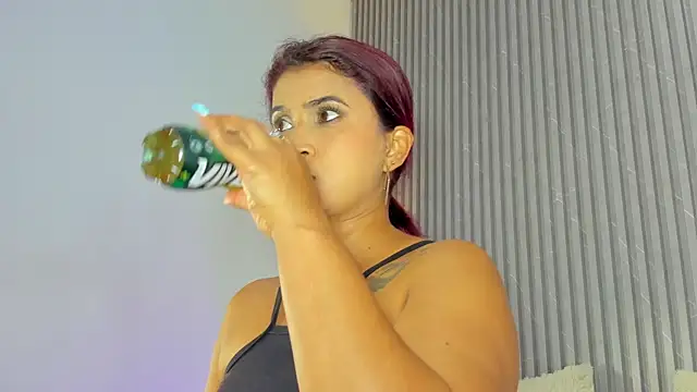 DAFNECOX online show from 10.10.25