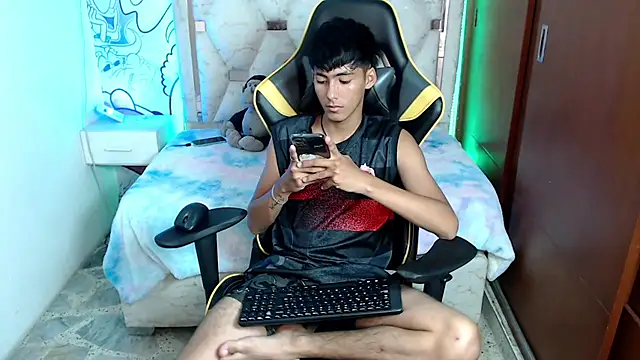 Snapshot of yiisu_ chatting on 10.16.25 yiisu online show from 10.16.25