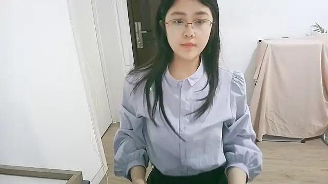 Snapshot of 98bunny chatting on 04.29.26 98bunny online show from 04.29.26