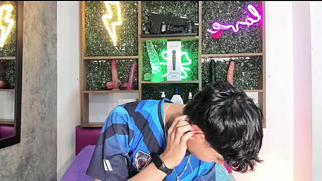 Felipe boy1 online show from 09.18.25