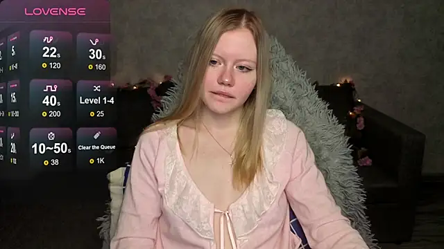 Snapshot of Wendy_228 chatting on 03.18.26 Wendy 228 online show from 03.18.26