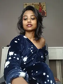 Snapshot of littlemissdevil69 chatting on 07.17.26 littlemissdevil69 online show from 07.17.26