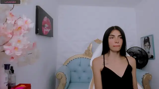 eimy skinny  online show from 10.23.25