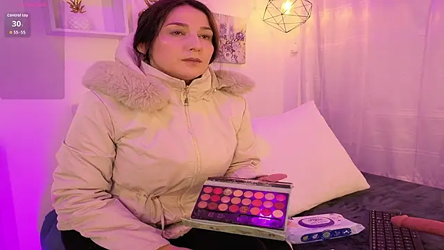 Samaraa Smith online show from 10.29.25