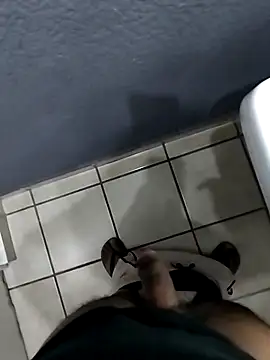 Leofj007 online show from 11.30.25