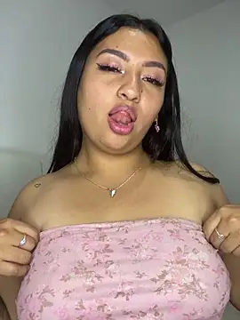 Issa Santana online show from 04.05.26