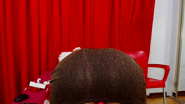 SexyBustyBoobs online show from 11.13.25