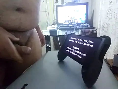 Snapshot of Fernanking chatting on 11.15.25 Fernanking online show from 11.15.25