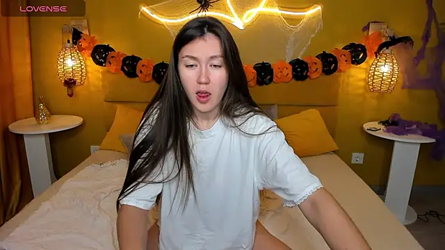 Snapshot of Tina_Porter chatting on 11.02.25 Tina Porter online show from 11.02.25