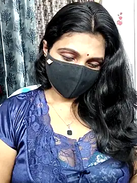Snapshot of Hotty_Sonali chatting on 04.22.26 Hotty Sonali online show from 04.22.26