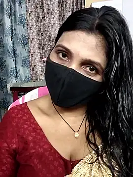 Snapshot of Hotty_Sonali chatting on 04.28.26 Hotty Sonali online show from 04.28.26