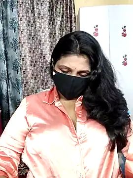 Snapshot of Hotty_Sonali chatting on 05.05.26 Hotty Sonali online show from 05.05.26