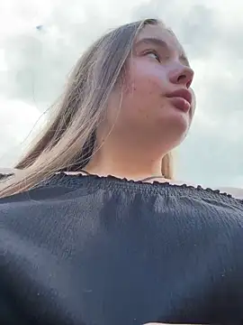 StephanieMur online show from 09.10.25