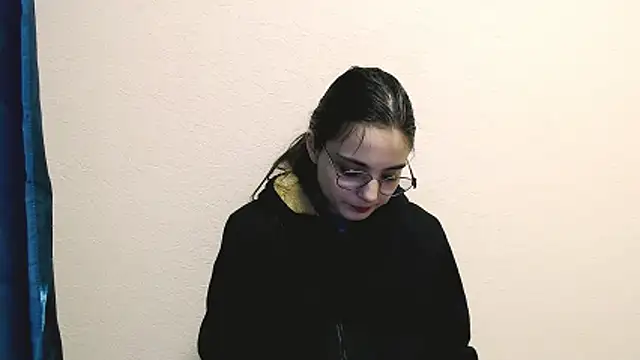 Sun Shine   online show from 12.16.25