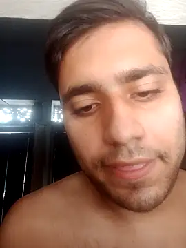 Desirock001 online show from 10.25.25