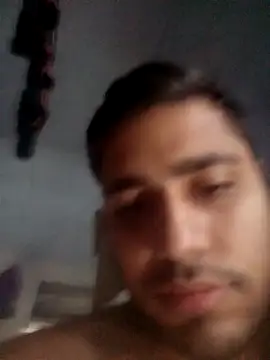 Desirock001 online show from 10.31.25