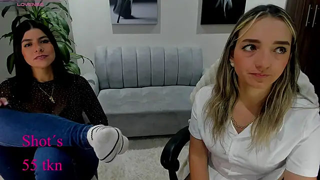 Snapshot of Miss_Annye chatting on 09.14.25 Miss Annye online show from 09.14.25