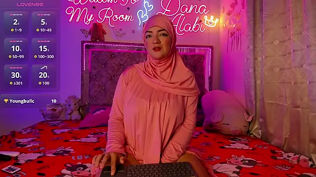 Dana-Alabi online show from 02.25.26